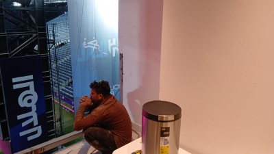 ابو قصي للزجاج السكريت